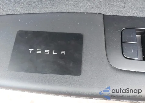 2024 Tesla Model 3 Long Range Dual Motor All-Wheel Drive/Rear-Wheel Drive z USA, uszkodzony, nr VIN 5YJ3E1EA7RF749592